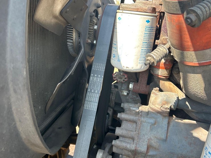 2000-mack-ch613-image-33