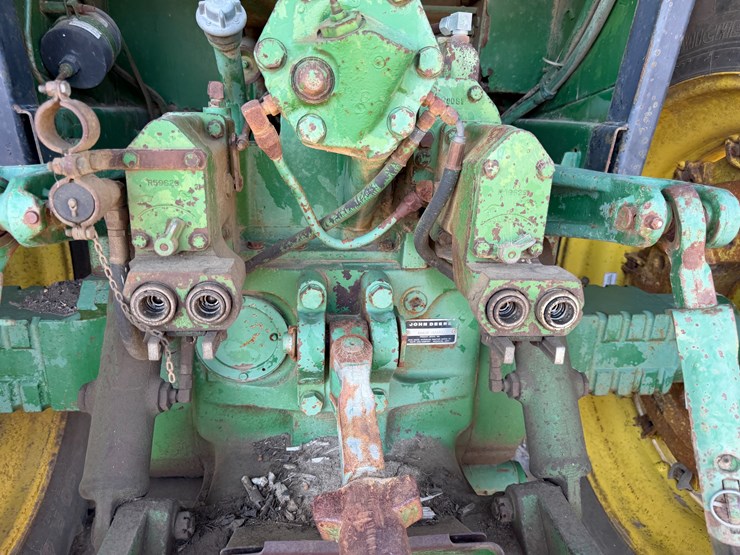 1985-john-deere-4840-image-16
