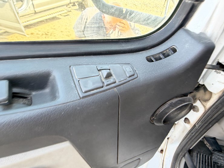 #40279-•-2007-volvo-vnl-t/a-daycab-truck-tractor-vin:-4v4nc9gg97n446542-image-72