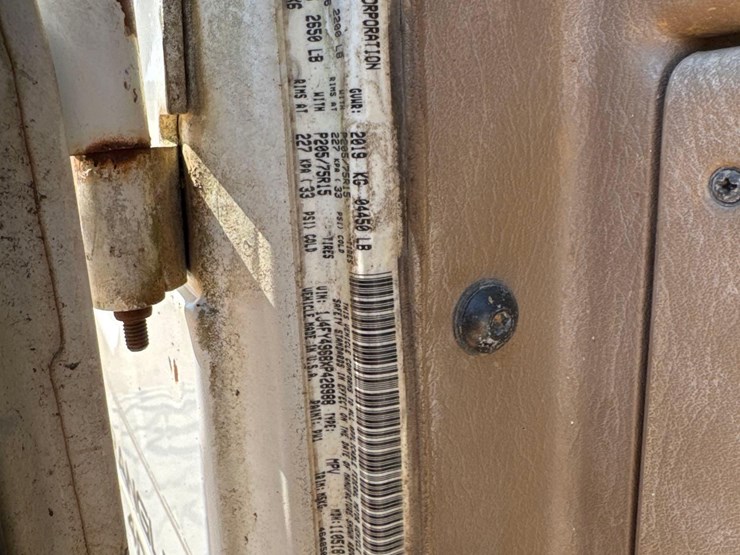 1999-jeep-wrangler-image-19