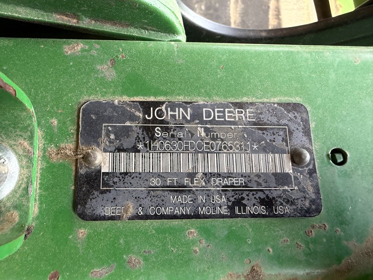 2014-john-deere-30-image-54