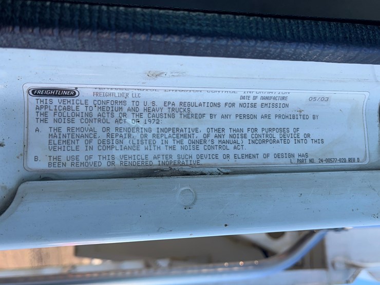 2004-caterpillar-c12-image-100