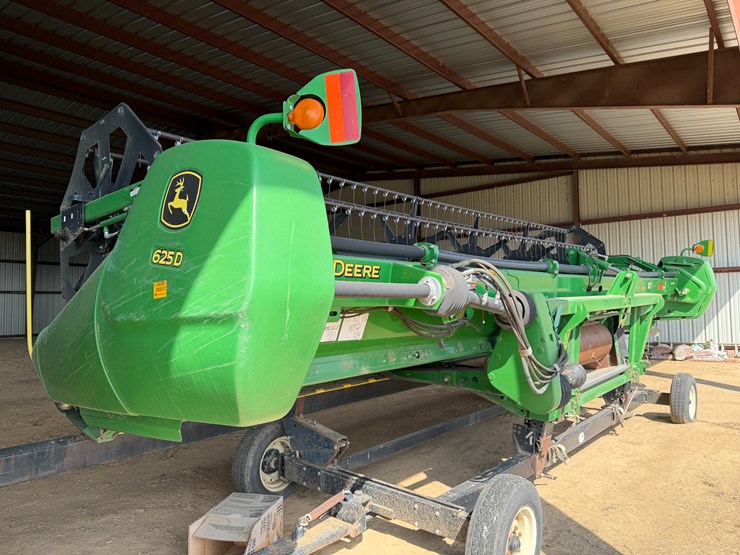 2014-john-deere-625d-image-1