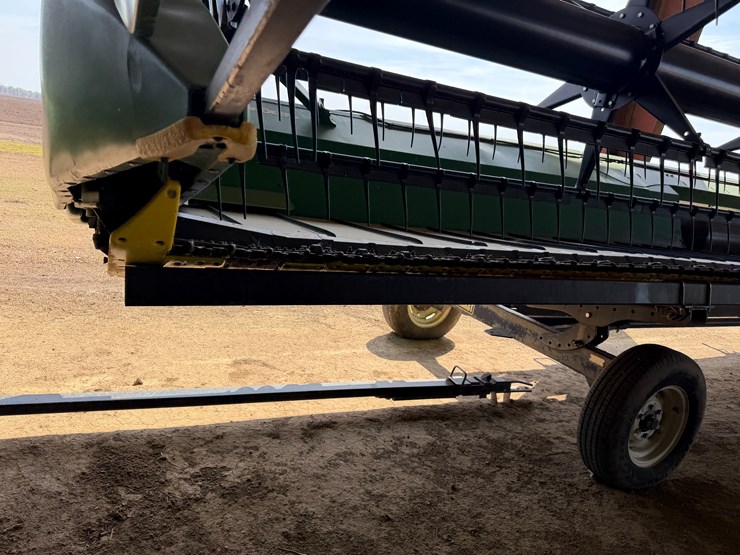 2014-john-deere-30-image-48