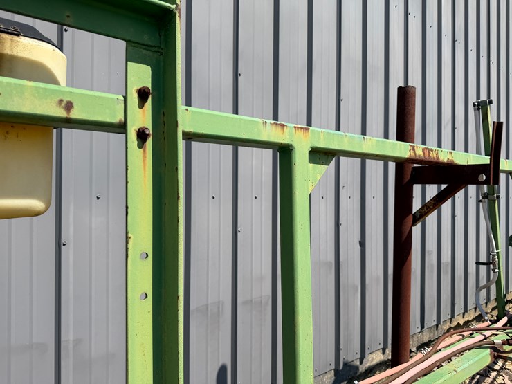 #40336-•-54'-spray-boom-image-17