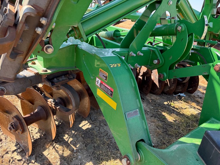 john-deere-2623-image-53