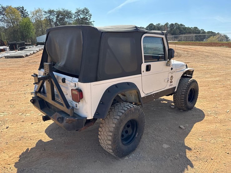 1999-jeep-wrangler-image-5