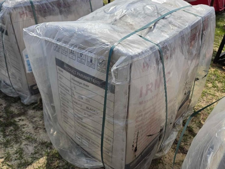 --absolute---new---high-end-massage-chair-image-3