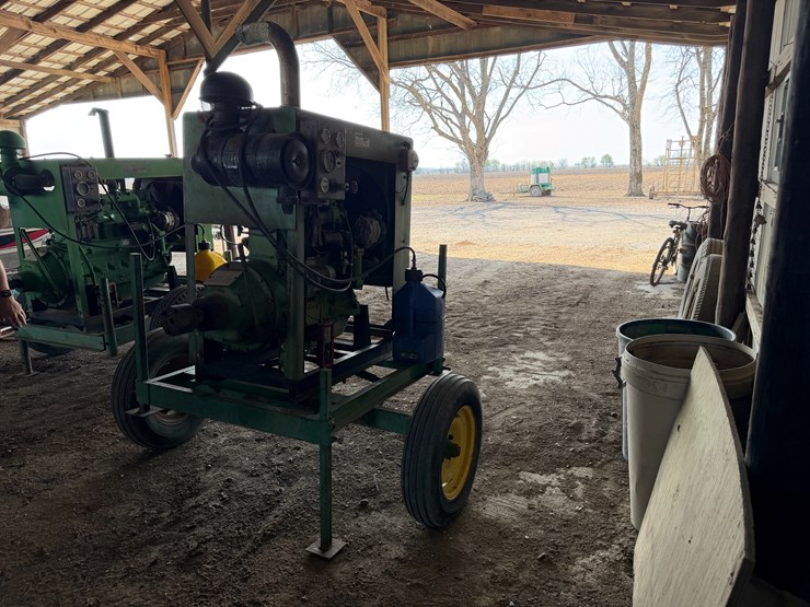 john-deere-4045t-image-3