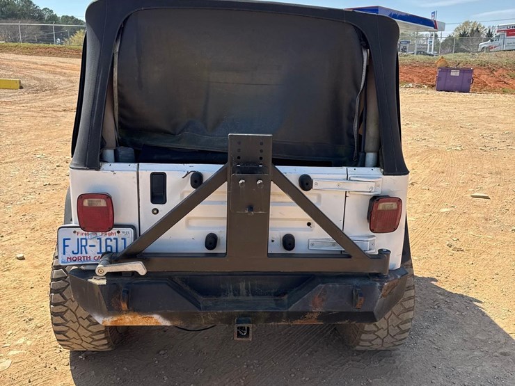 1999-jeep-wrangler-image-4