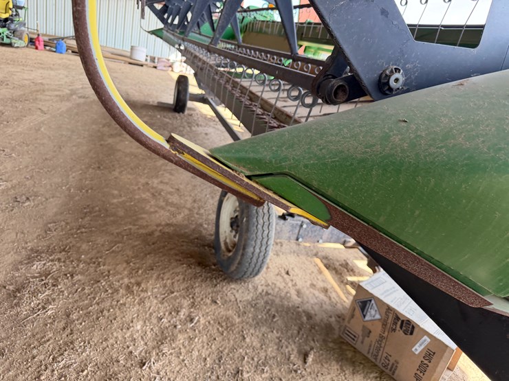 2014-john-deere-625d-image-32