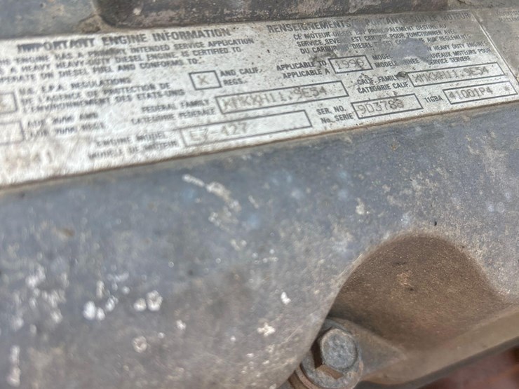 2000-mack-ch613-image-41