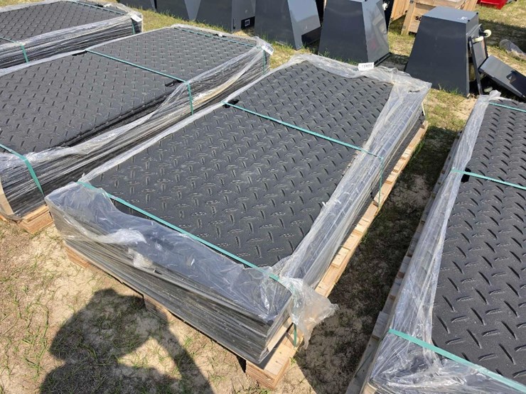 --absolute---(15)-new-ground-protection-mats-image-1