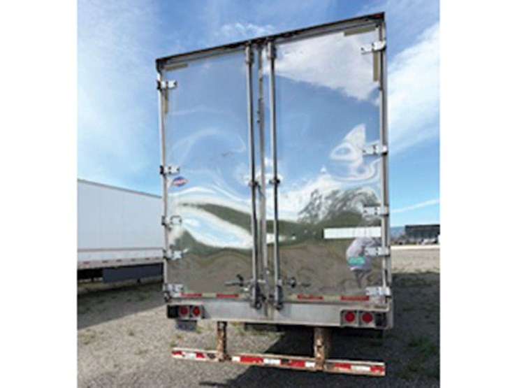 2005-utility-4000d-x-image-4