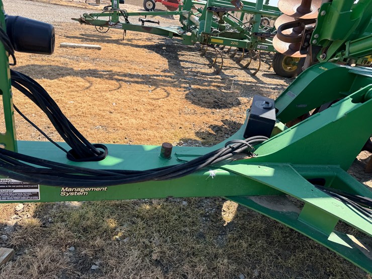 john-deere-2623-image-46