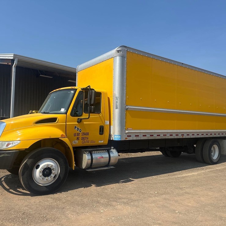 2018 INTERNATIONAL 4300 SBA