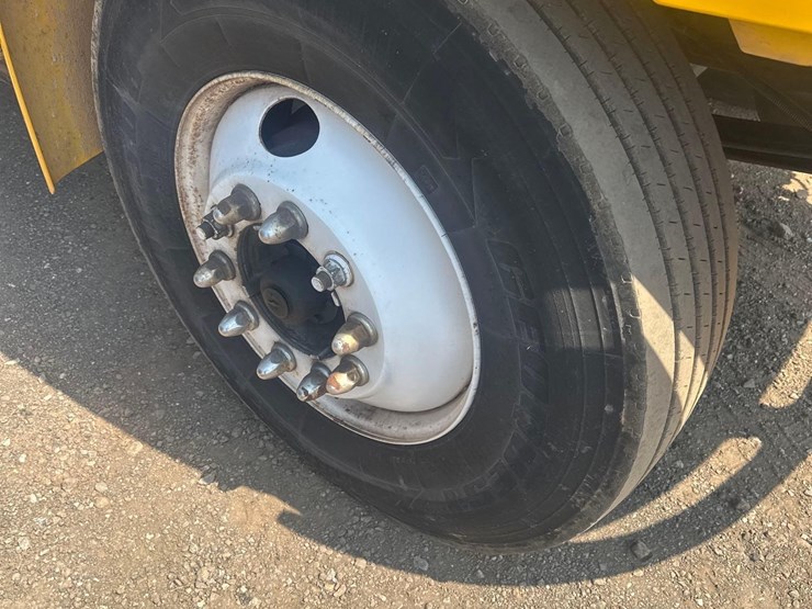 2018-international-4300-sba-image-8