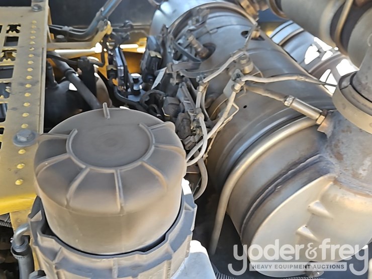 2018-komatsu-pc360-lc-11-image-37