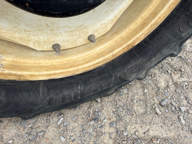 2015-new-holland-t8.410-image-20