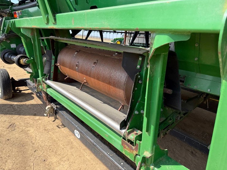 2014-john-deere-625d-image-10