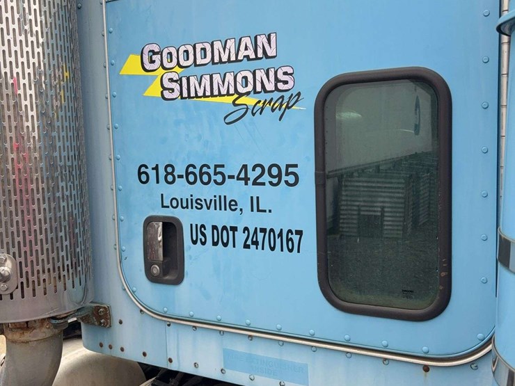 2005-peterbilt-378-image-27