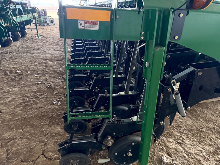 #40294-•-great-plains-2520-25'-grain-drill-image-126