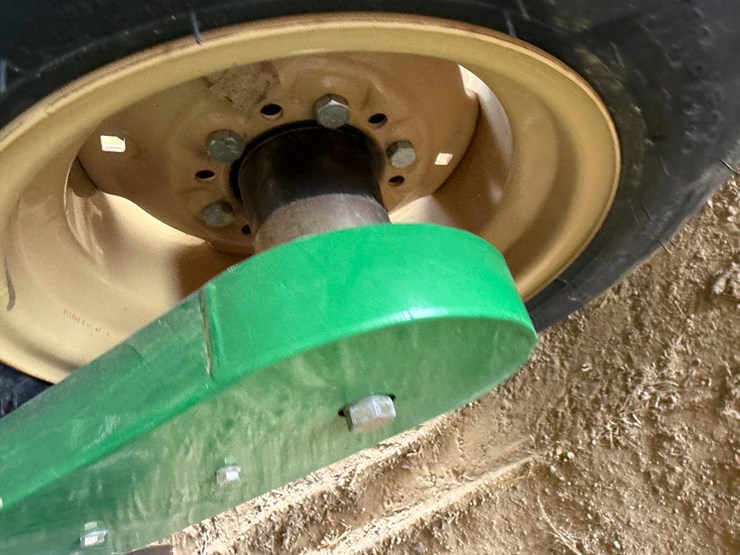 #40294-•-great-plains-2520-25'-grain-drill-image-7