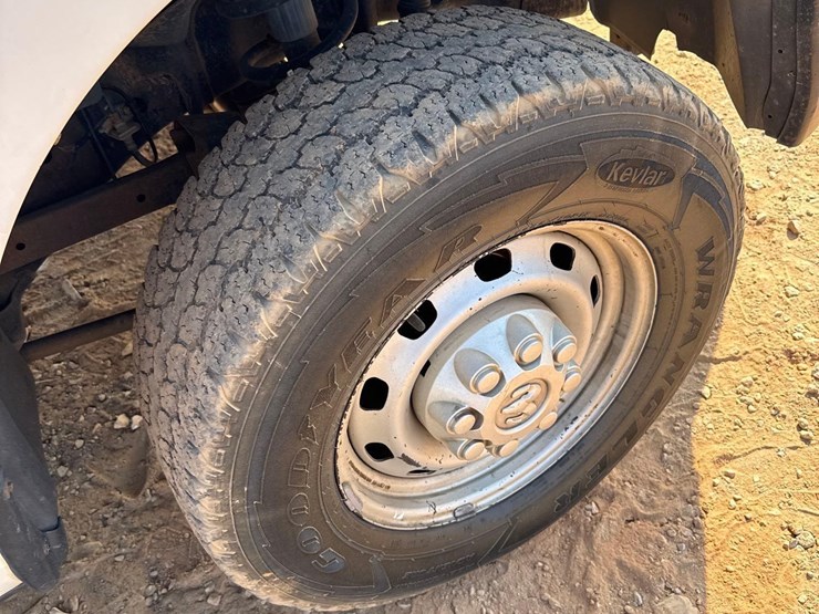 2012-dodge-ram-2500-image-27