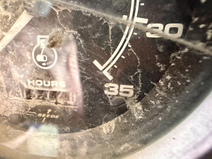 john-deere-4045t-image-30