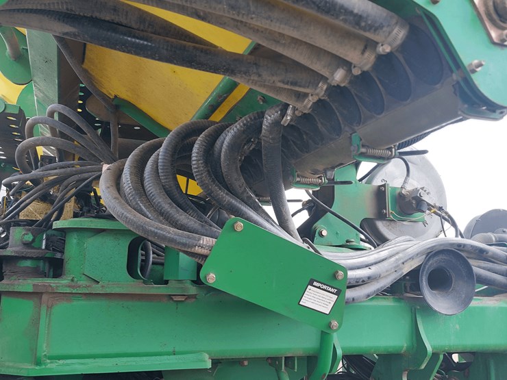 john-deere-1790-image-10