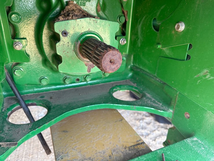 2017-john-deere-8320r-image-20
