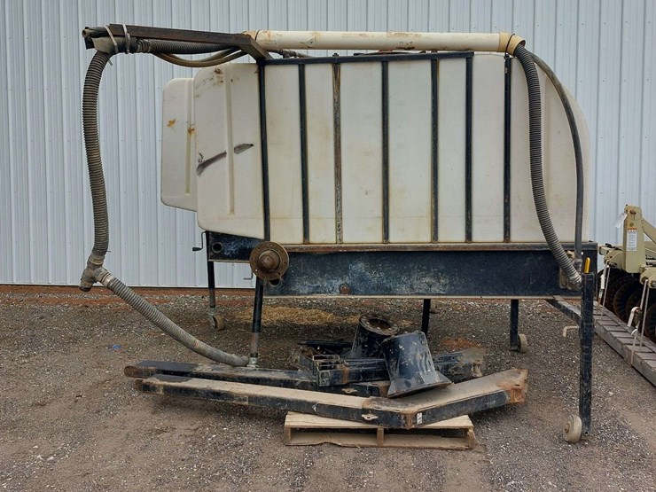 demco-side-tanks-image-2