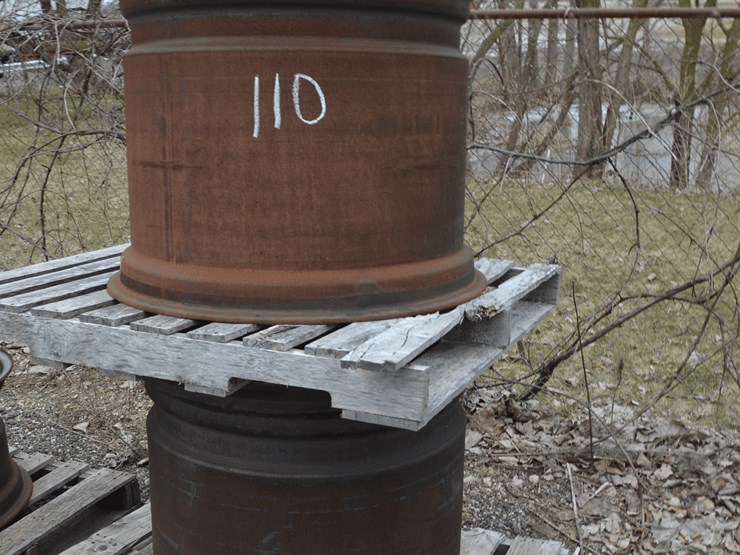 gleaner-combine-rims-image-1