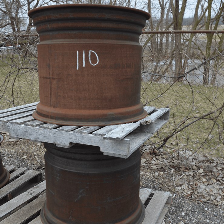 Gleaner Combine Rims