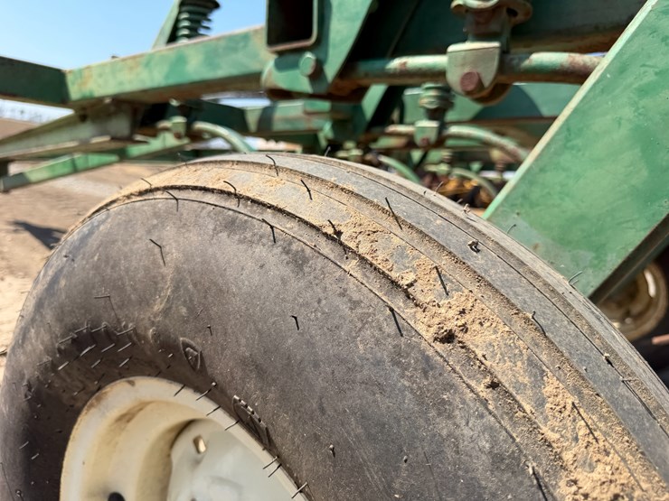 #40325-•-20'-chisel-plow-image-6