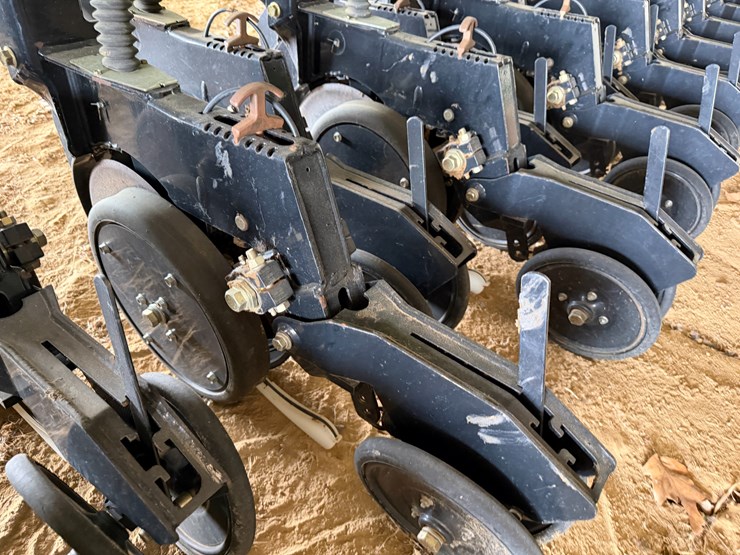 #40294-•-great-plains-2520-25'-grain-drill-image-67