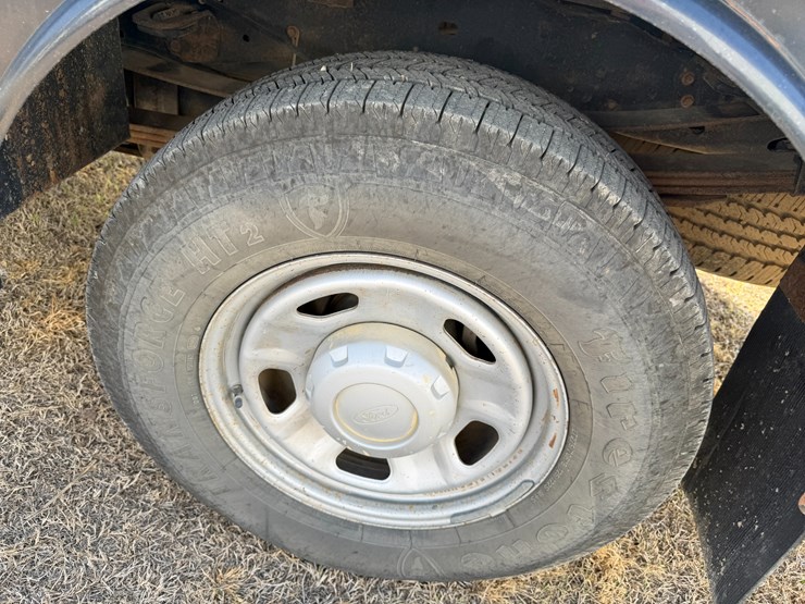 2010-ford-f350-image-6