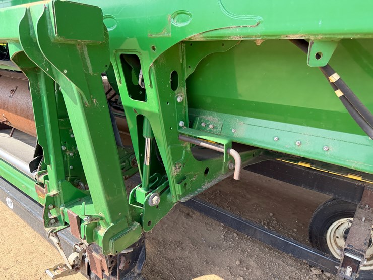 2014-john-deere-625d-image-9