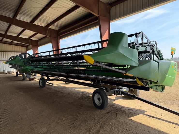 2014-john-deere-30-image-2