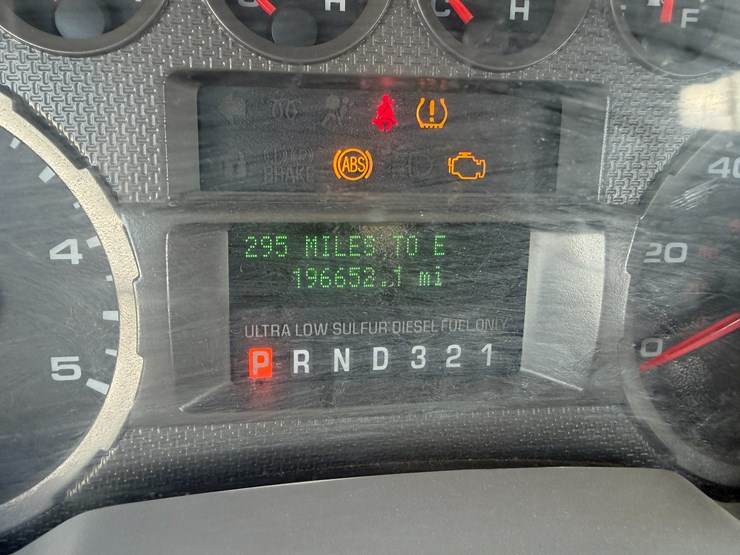 2010-ford-f350-image-63