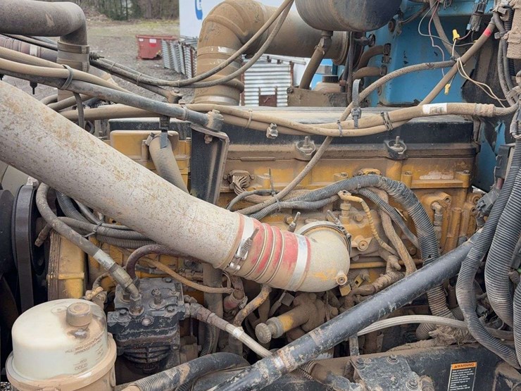 2005-peterbilt-378-image-21