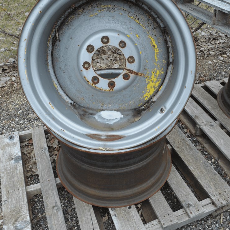 Gleaner Combine Rims