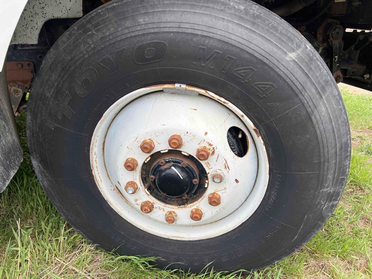 1999-international-2674-image-25