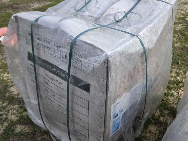 --absolute---new-high-end-massage-chair-image-4