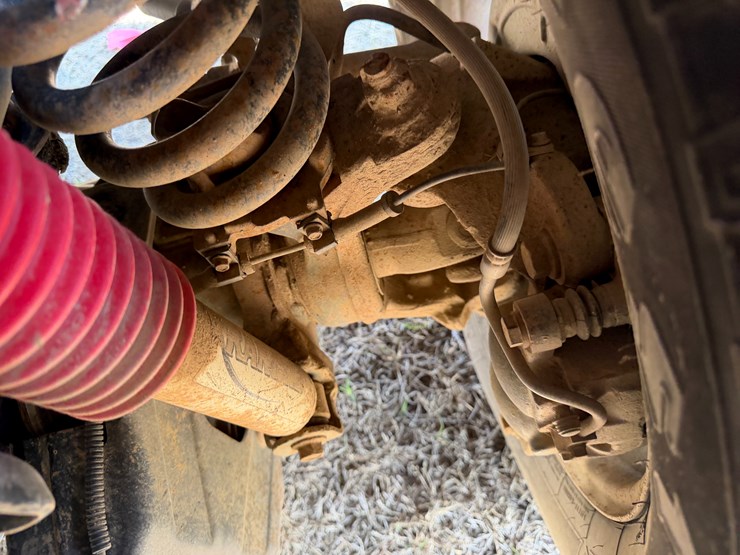 2010-ford-f350-image-15