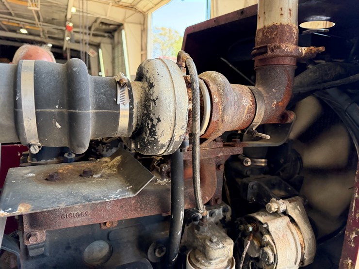 #40321-•-case-4391t-4-cyl-power-unit-w/-trailer-image-22