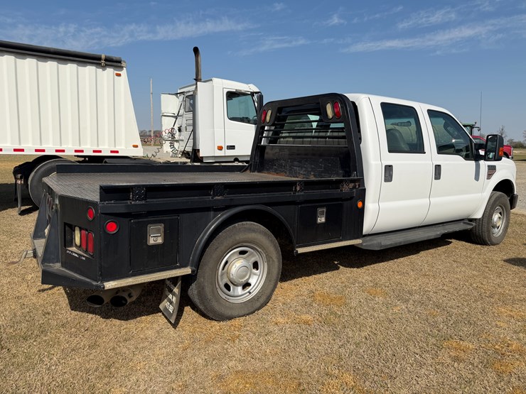 2010-ford-f350-image-3