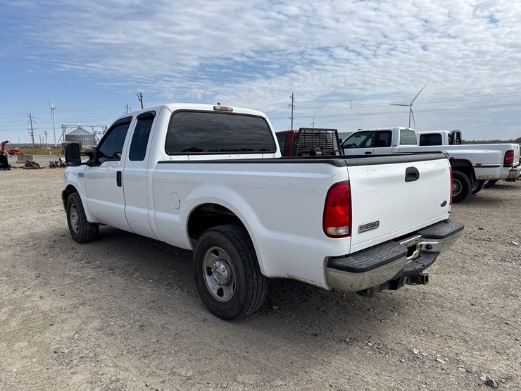 2006-ford-f250-image-4
