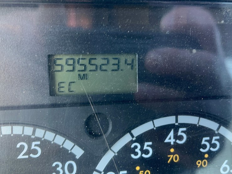 2004-caterpillar-c12-image-83