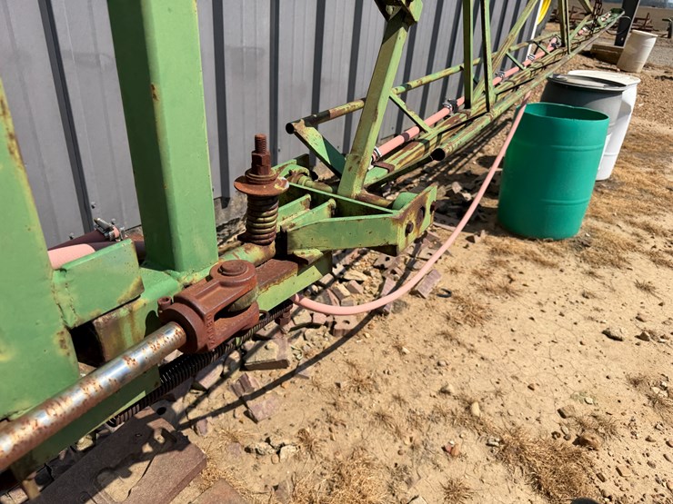 #40336-•-54'-spray-boom-image-22